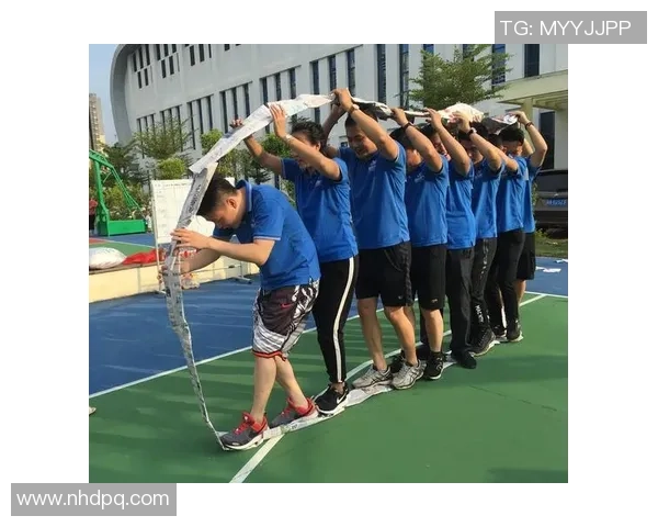 奥莫尔足球:探索这项运动背后的激情与团队精神 奥莫尔足球:探索这项运动背后的激情与团队精神