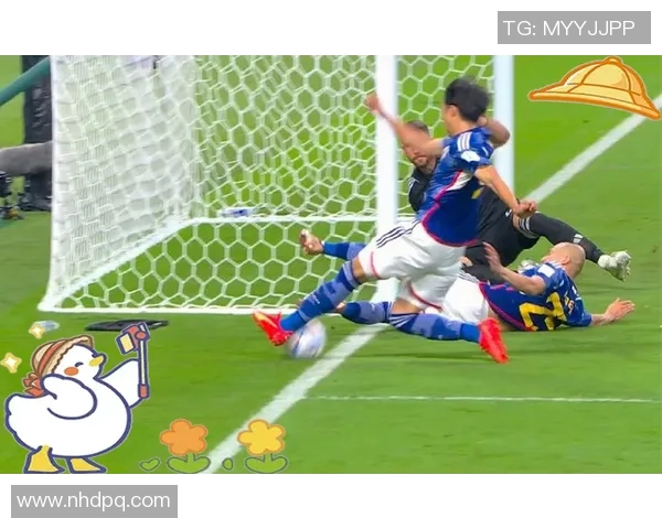 足球出界瞬间精彩捕捉展现比赛紧张气氛与运动员拼搏精神