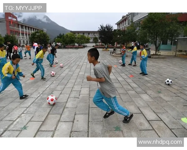 王欢足球：从青涩少年到职业球员的成长之路与梦想追逐