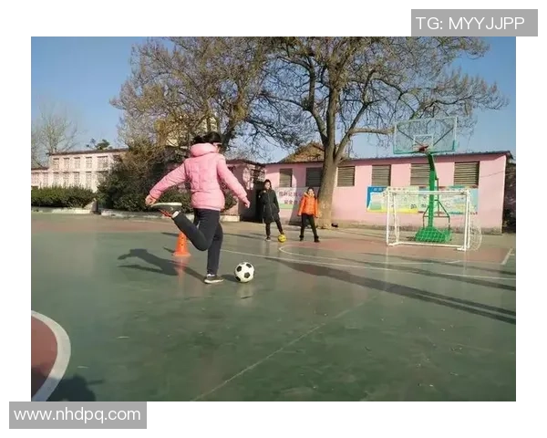 老师说足球：从课堂到球场的教育启示与人生哲学探讨